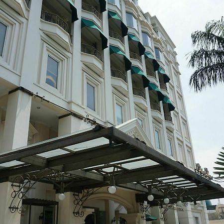 Roosseno Plaza Serviced Apartment Jakarta Exteriér fotografie