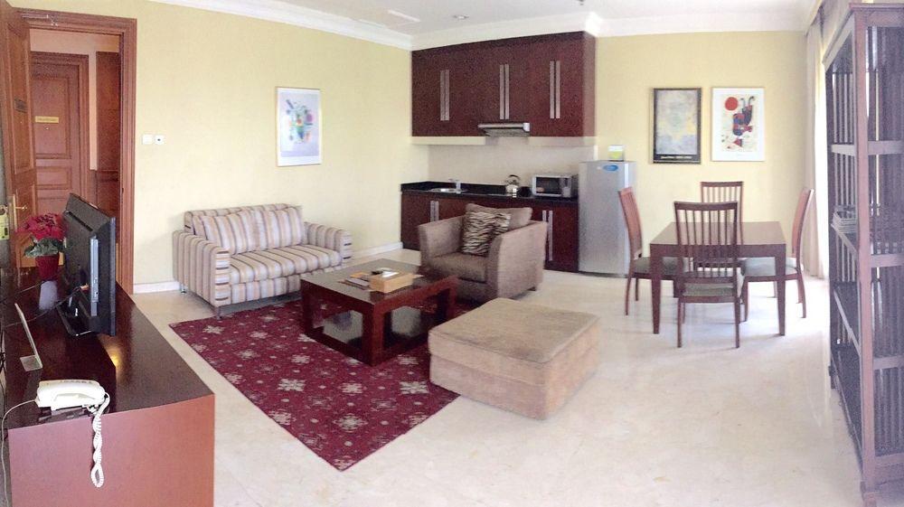 Roosseno Plaza Serviced Apartment Jakarta Exteriér fotografie